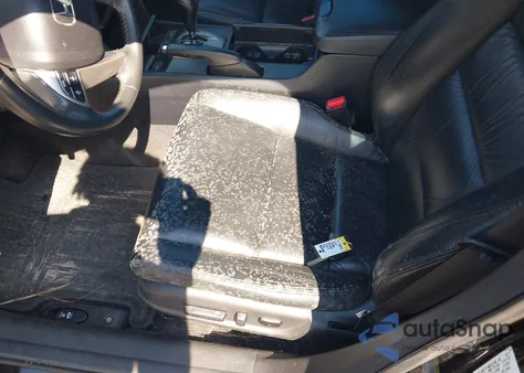 2011 Honda Accord 2.4 Se z USA, uszkodzony, nr VIN 1HGCP2F66BA136132